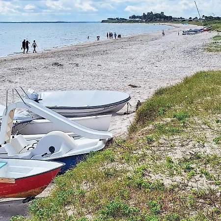 5 Star In Sydals-by Traum *